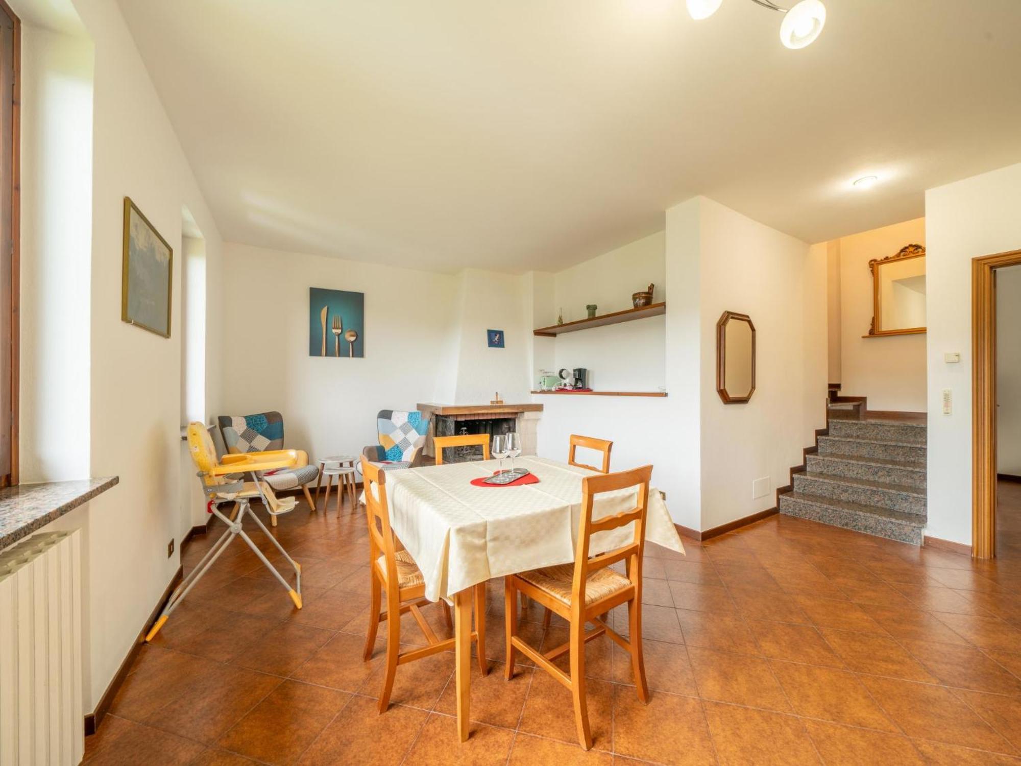 Apartment Tondo-2 By Interhome Castelveccana Екстер'єр фото
